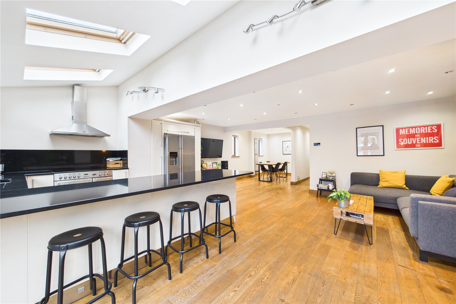 4 bedroom House for sale in Purley on Thames, Reading, Berkshire
