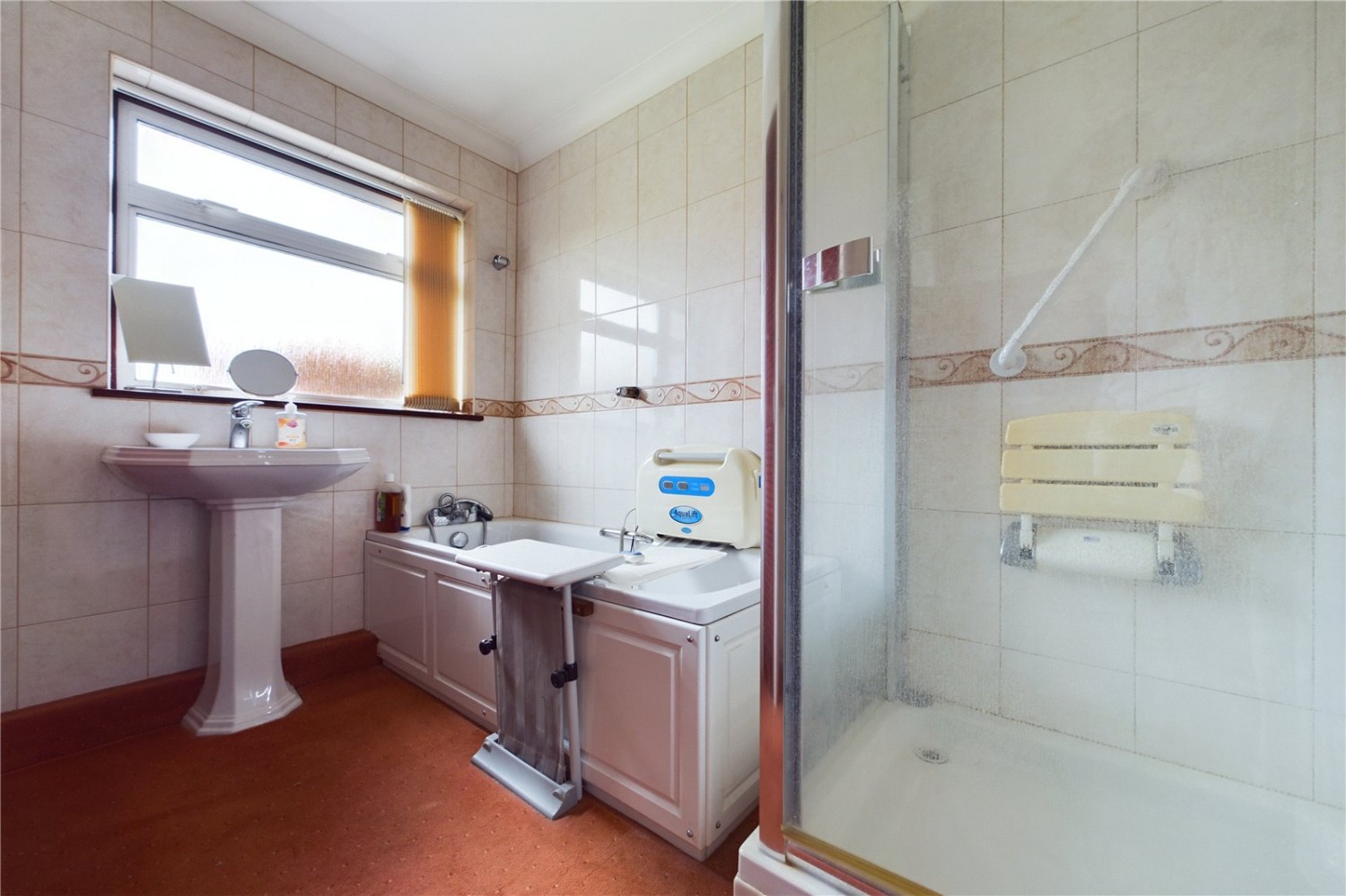 Purley on Thames, Reading, Berkshire