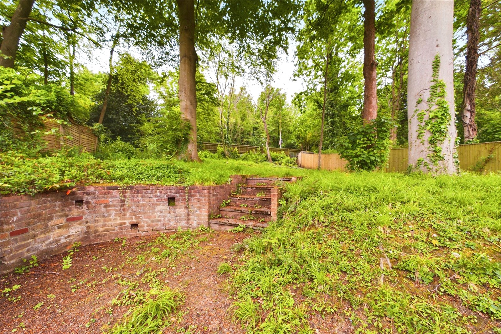 4 bedroom House for sale in Purley on Thames, Reading, Berkshire