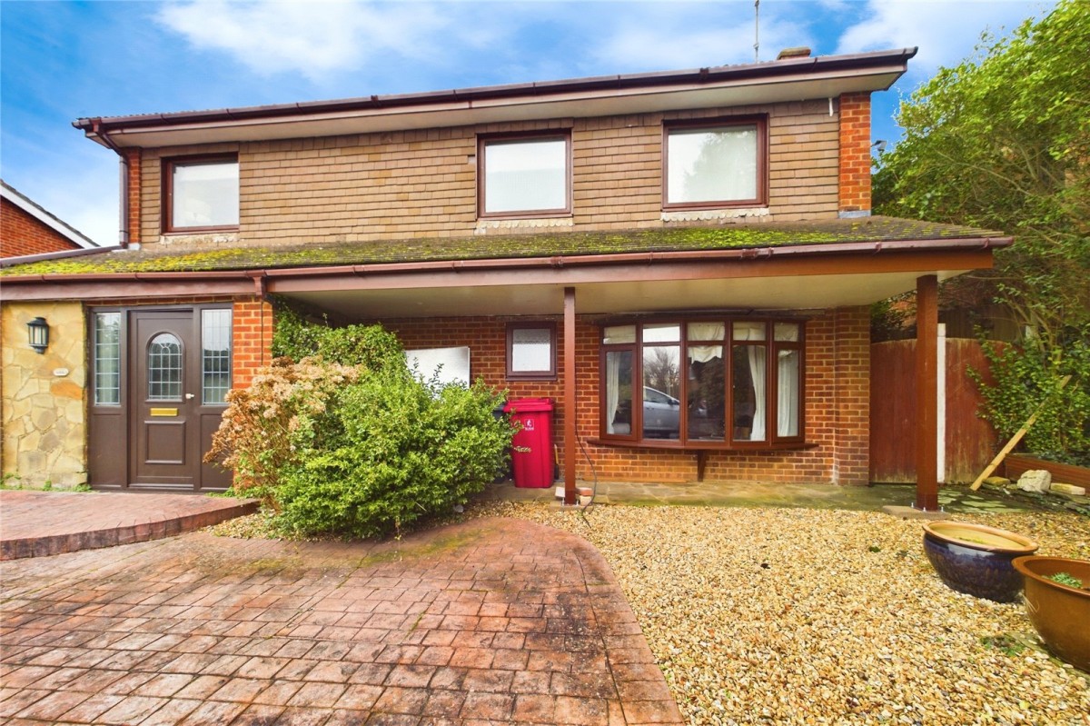 Tilehurst, Reading, Berkshire