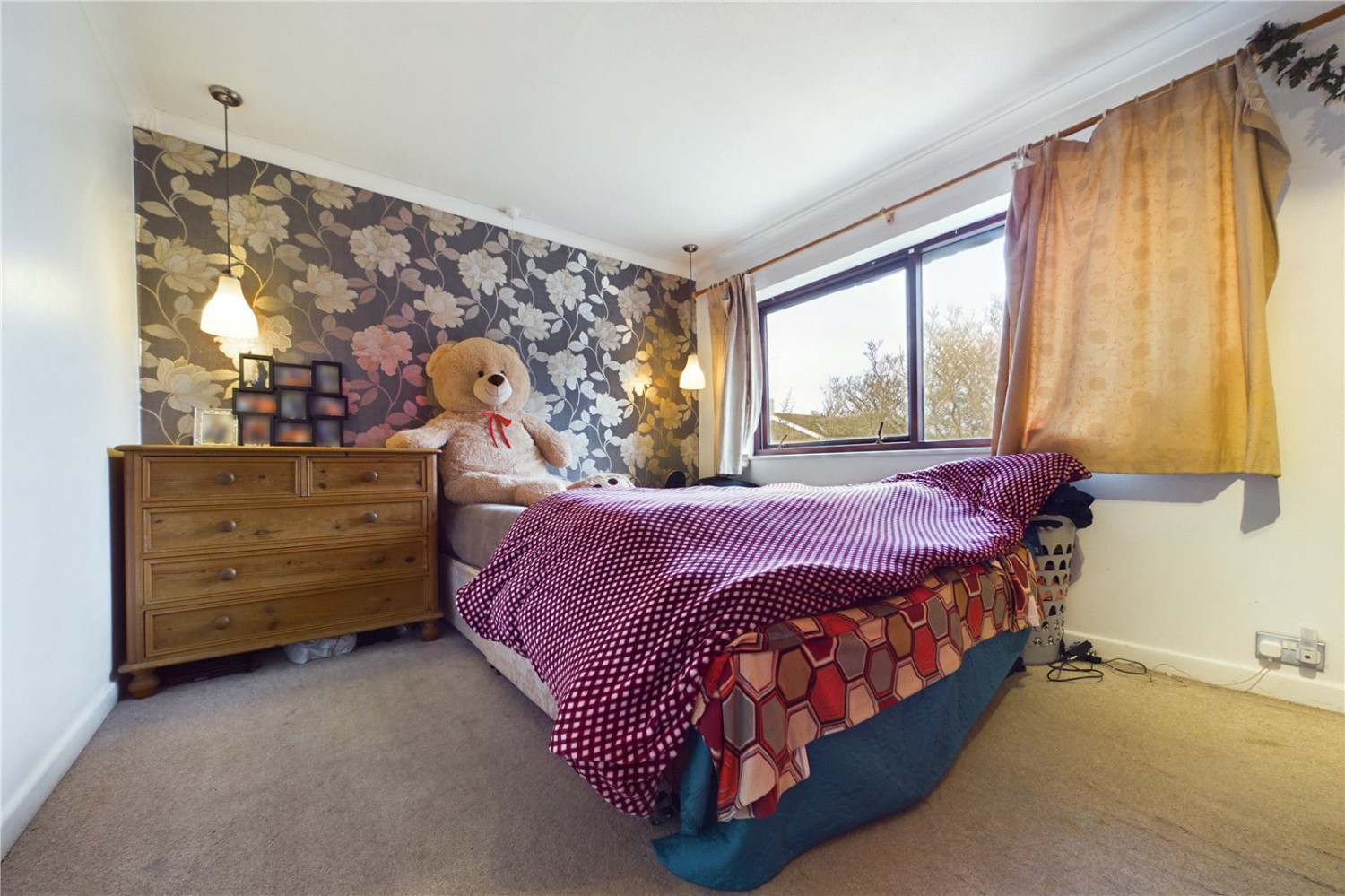 Tilehurst, Reading, Berkshire