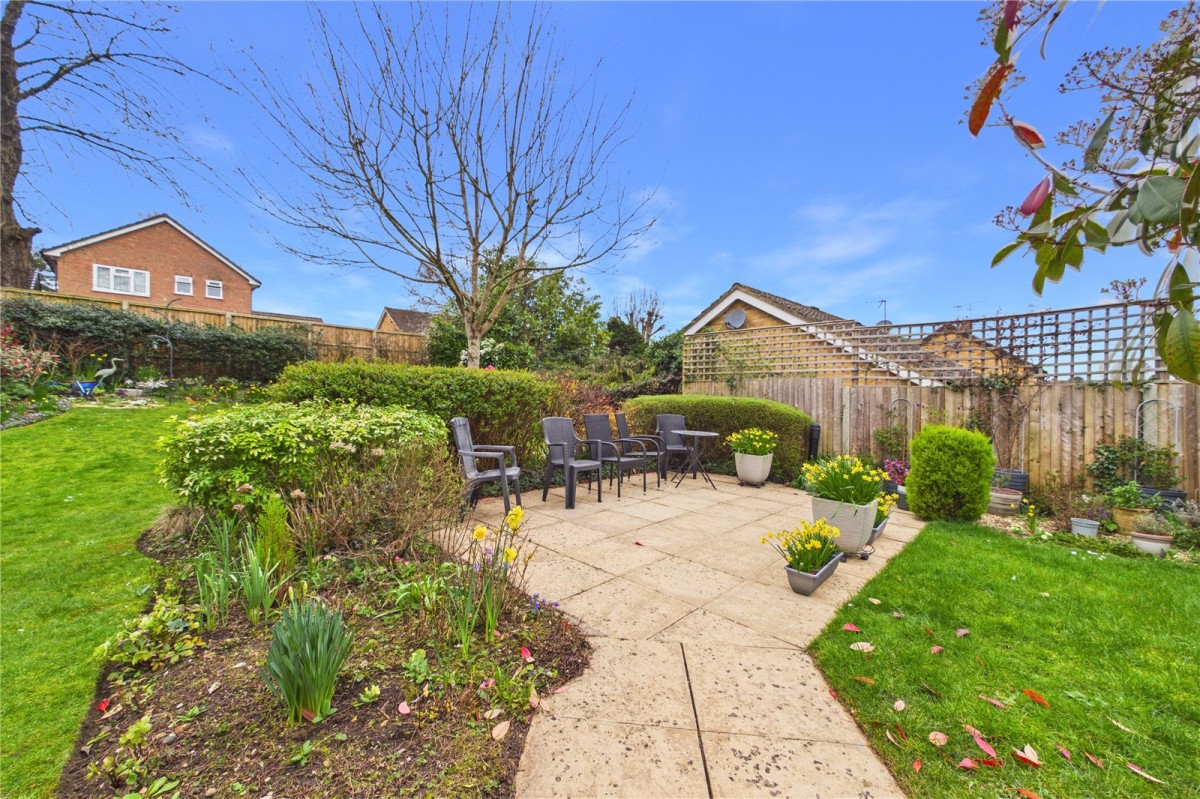 Chieveley Close, Tilehurst, Reading