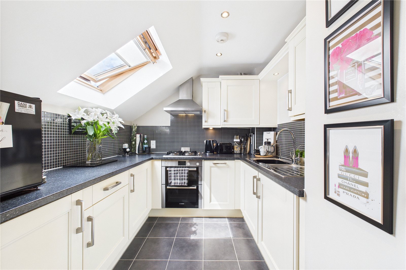 1 bedroom Flat for sale in Reading Road, Pangbourne, Reading