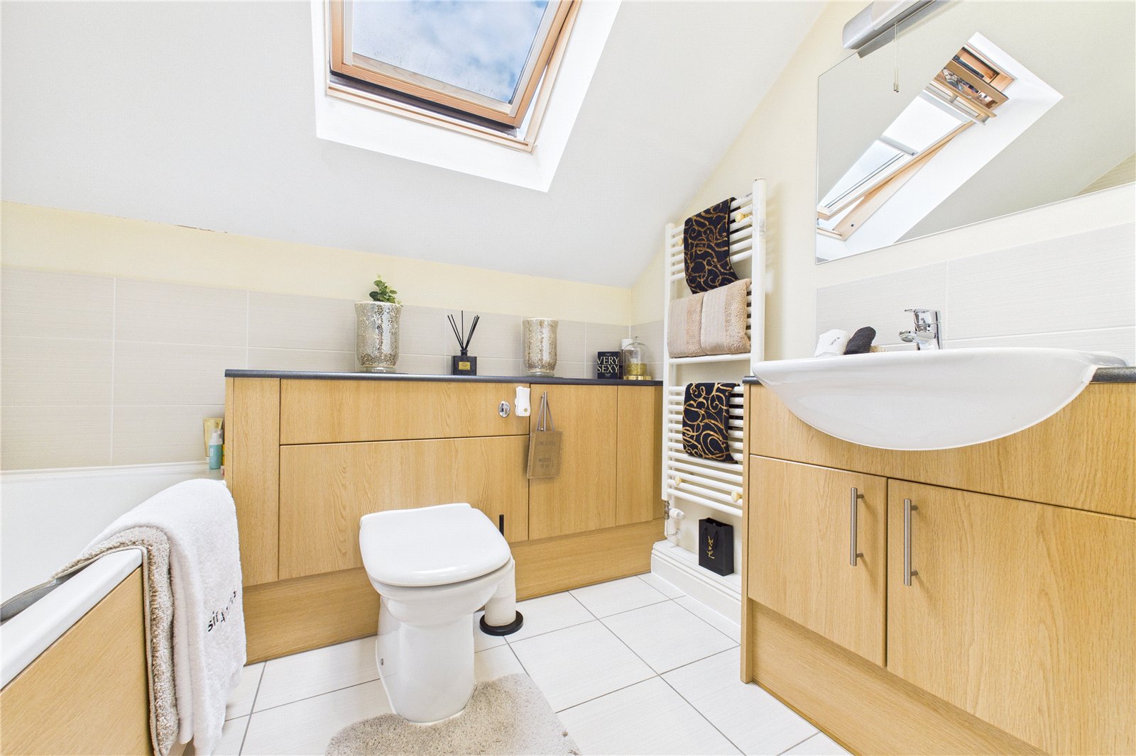 1 bedroom Flat for sale in Reading Road, Pangbourne, Reading