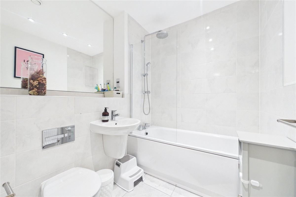 Calcot, Reading, Berkshire