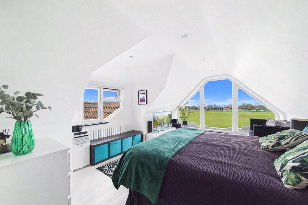 Tilehurst, Reading, Berkshire