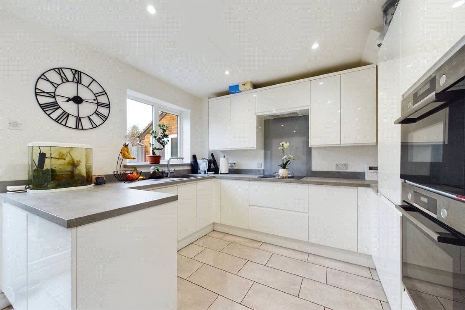 Tilehurst, Reading, Berkshire