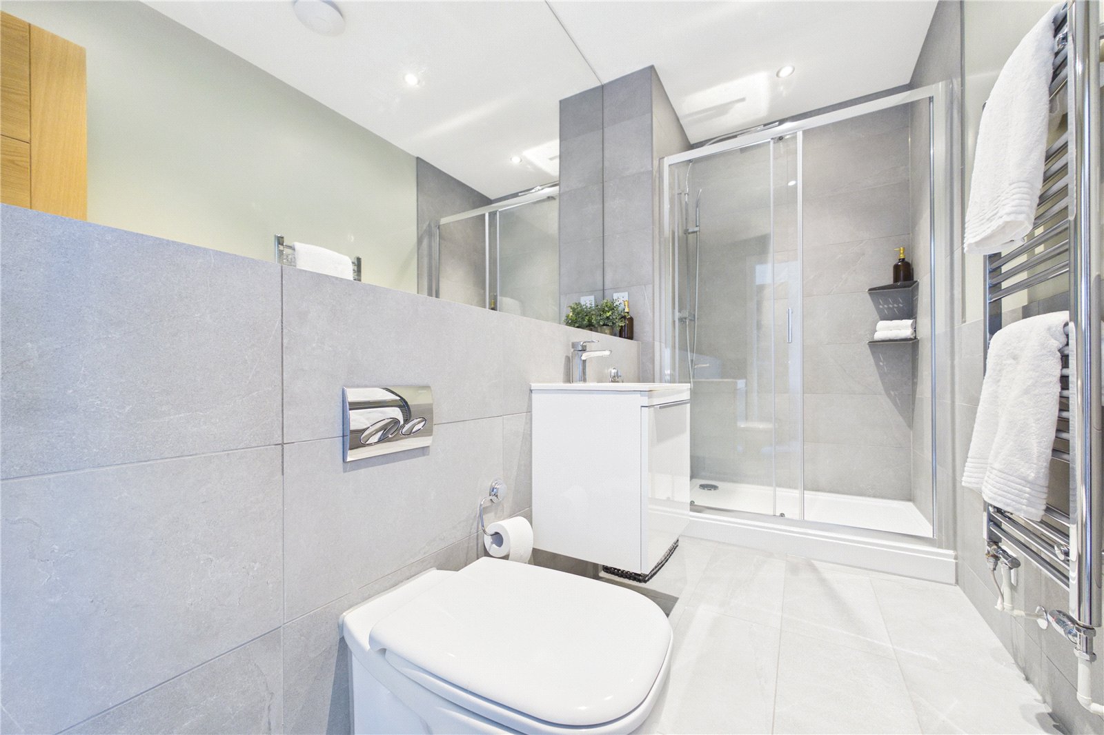 4 bedroom House for sale in Tilehurst, Reading, Berkshire