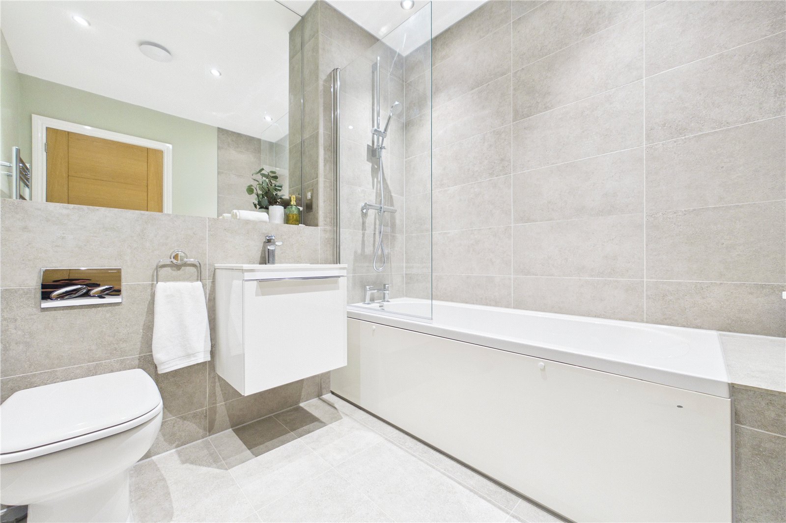4 bedroom House for sale in Tilehurst, Reading, Berkshire