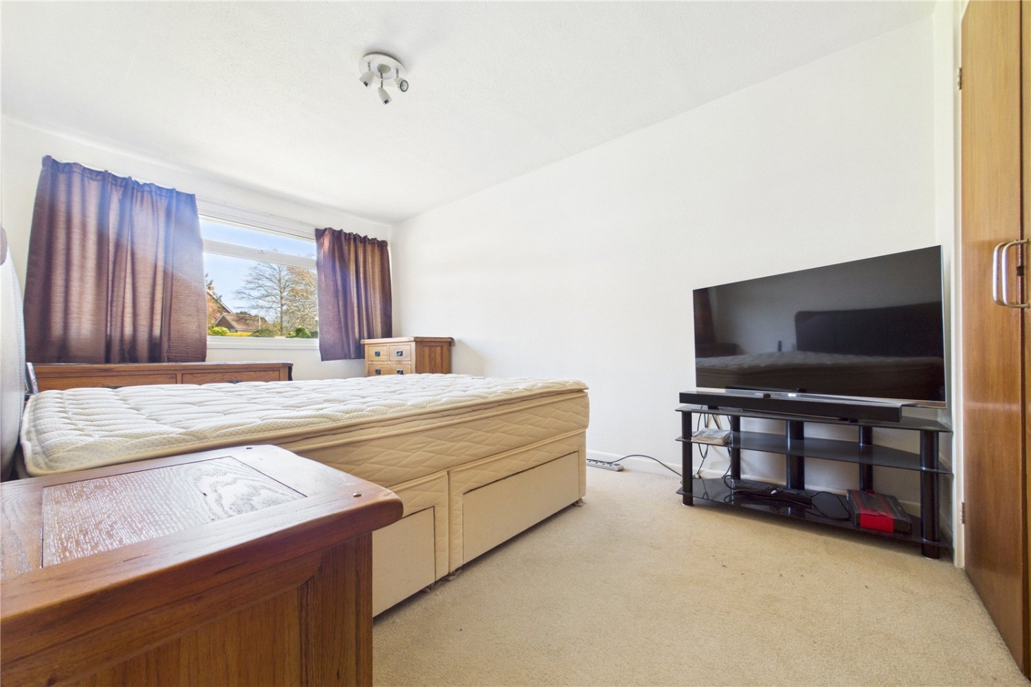 Tilehurst, Reading, Berkshire