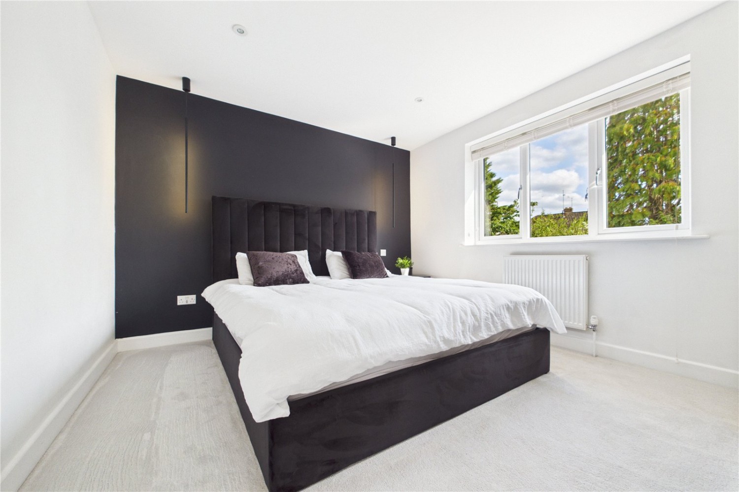 Tilehurst, Reading, Berkshire