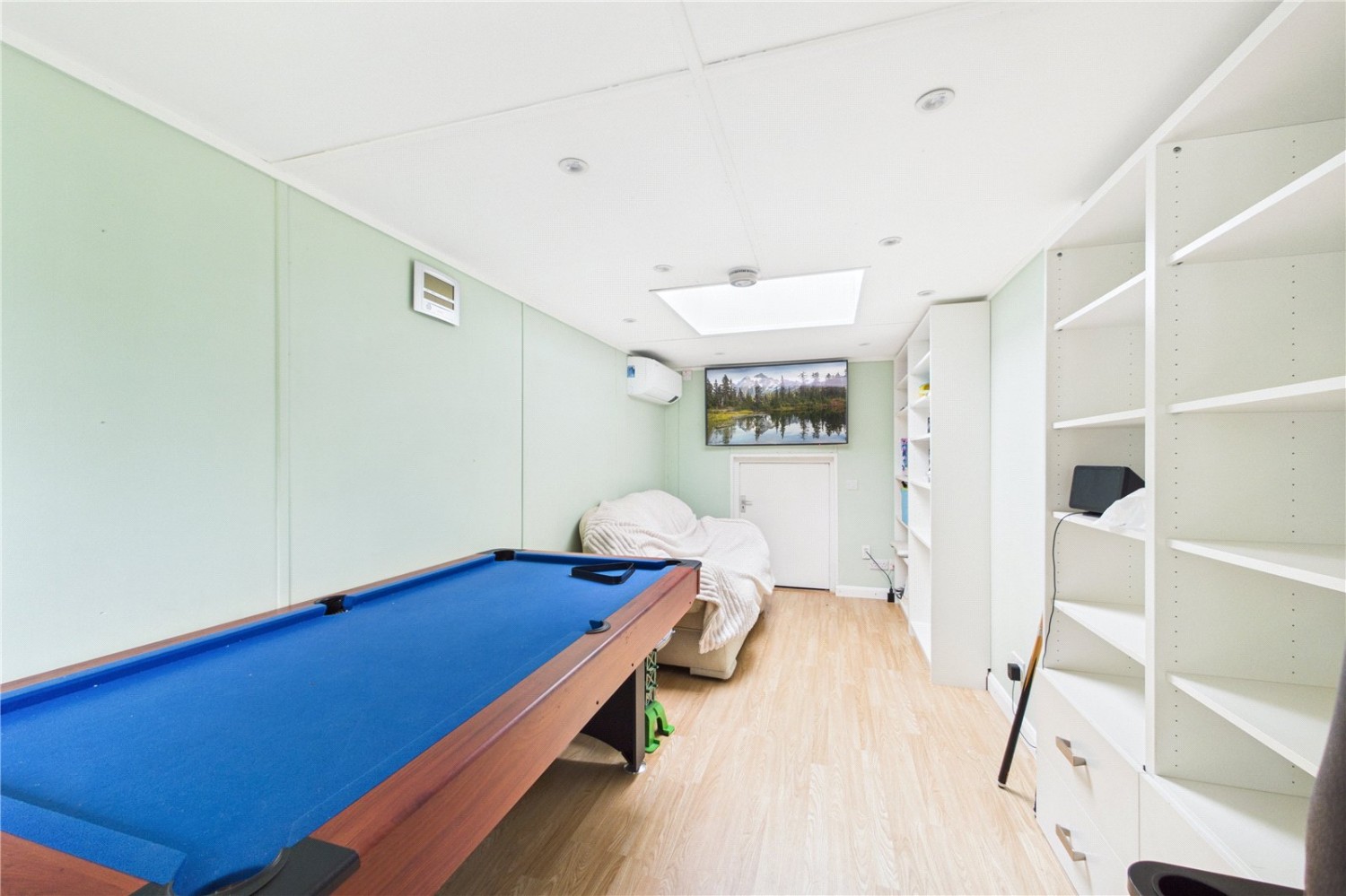 Tilehurst, Reading, Berkshire