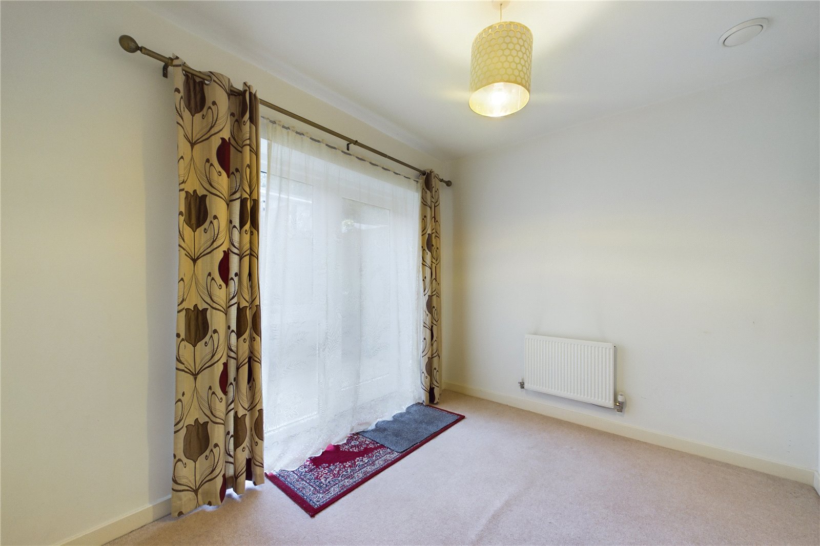 2 bedroom Flat for sale in Tilehurst, Reading, Berkshire