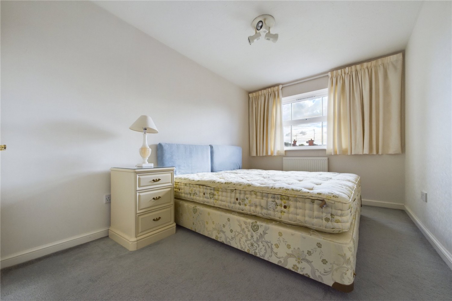 Tilehurst, Reading, Berkshire