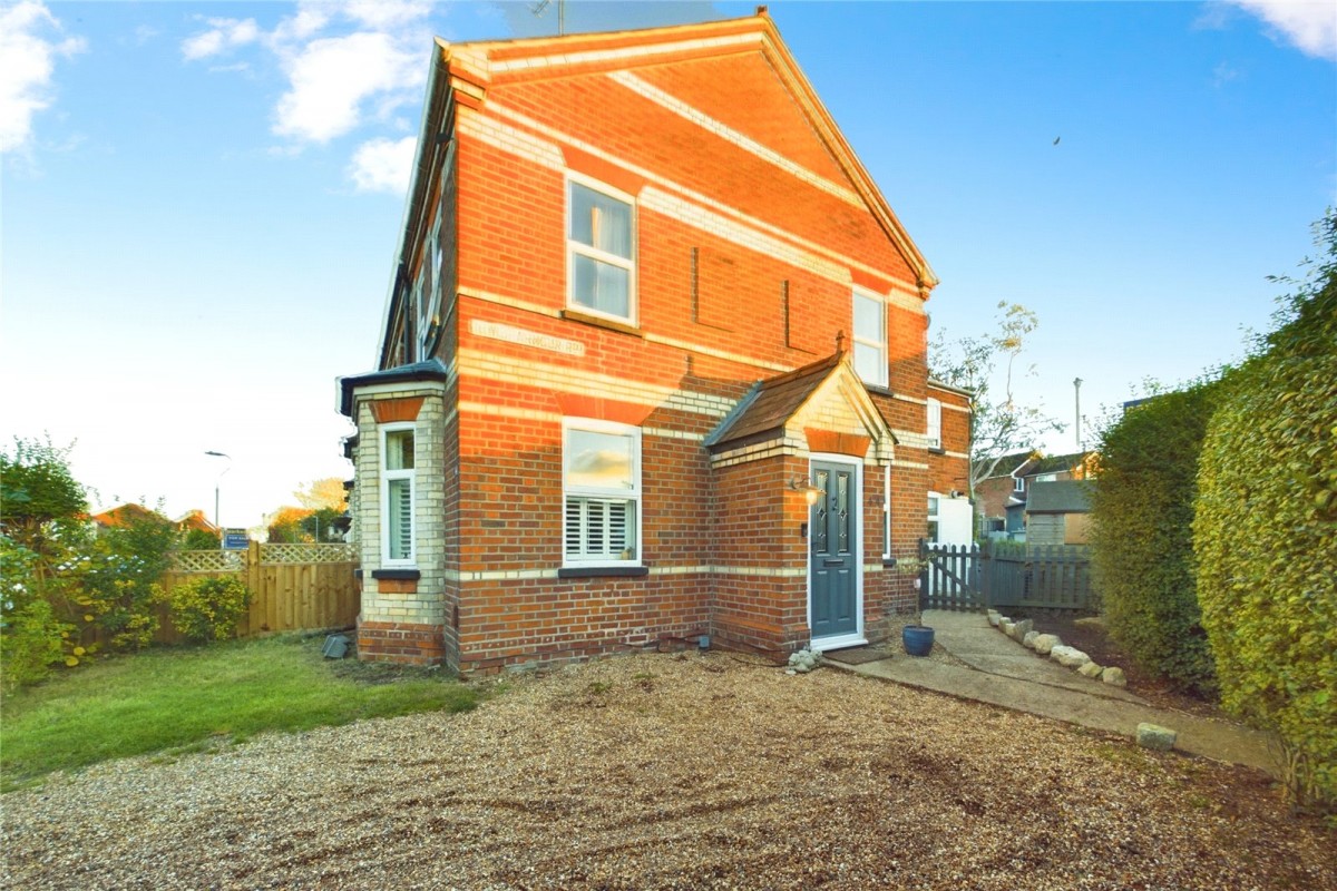 Tilehurst, Reading, Berkshire