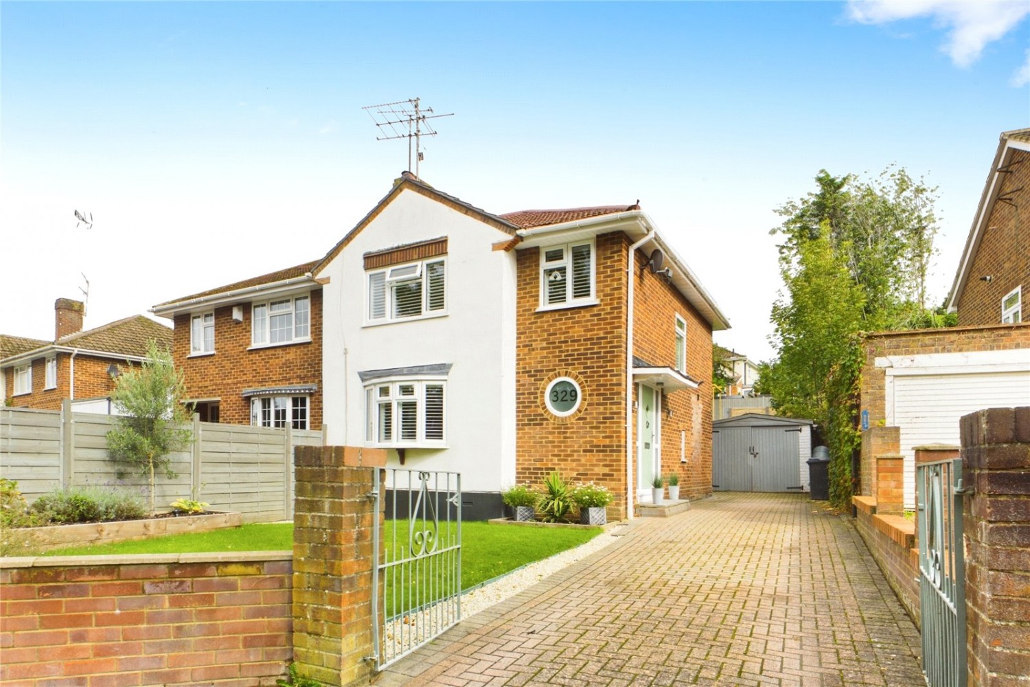 Tilehurst, Reading, Berkshire