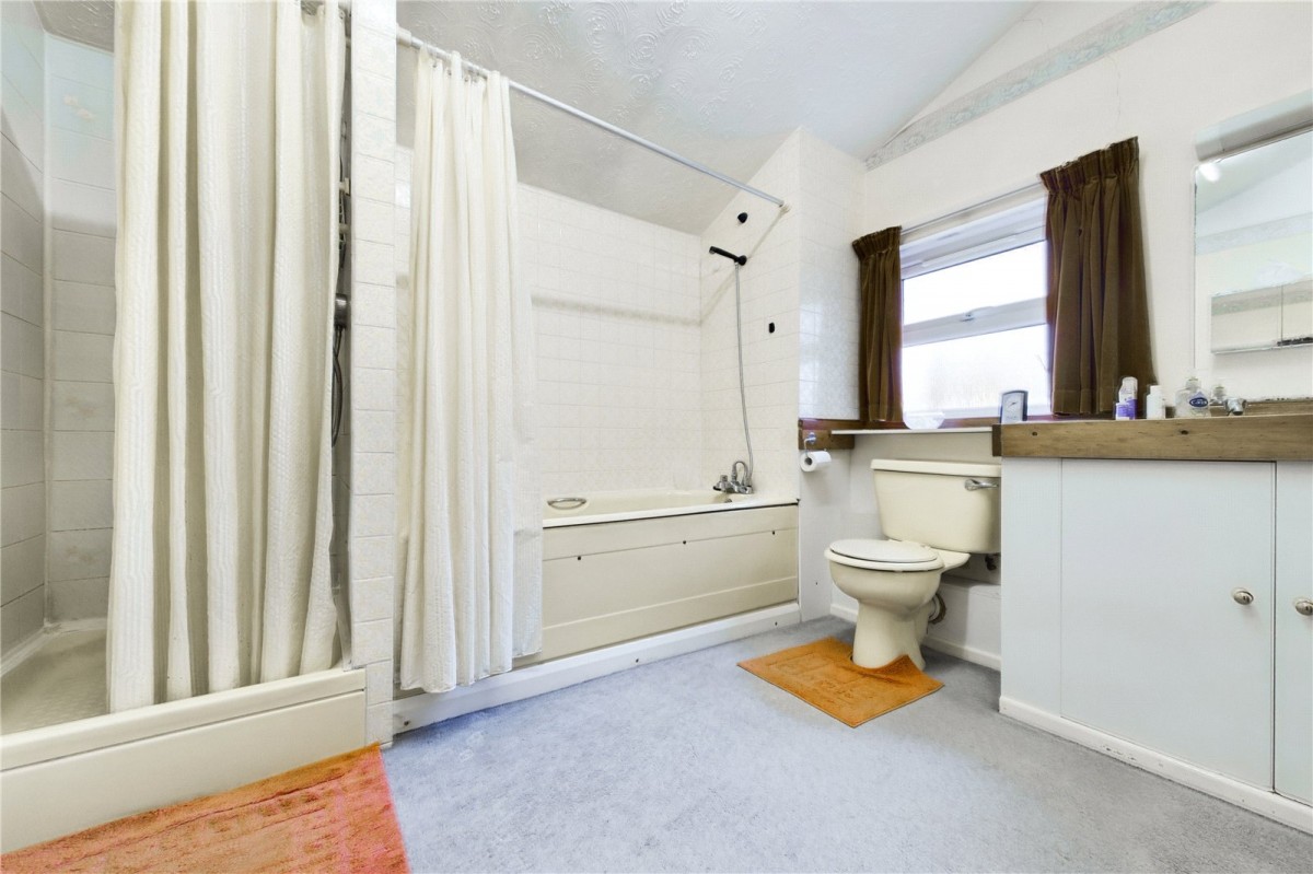 Purley on Thames, Reading, Berkshire