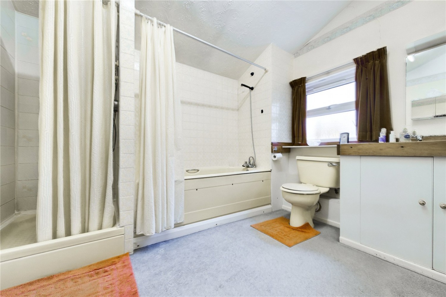 Purley on Thames, Reading, Berkshire