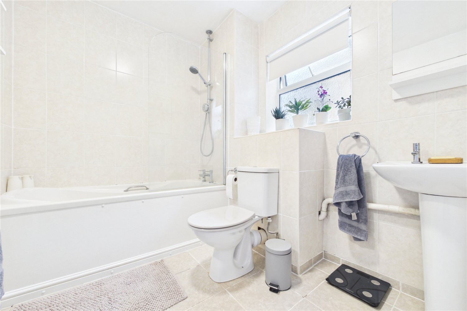 Calcot, Reading, Berkshire