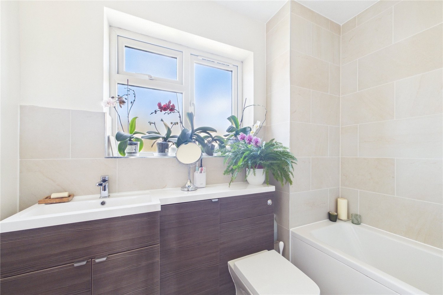 Purley on Thames, Reading, Berkshire