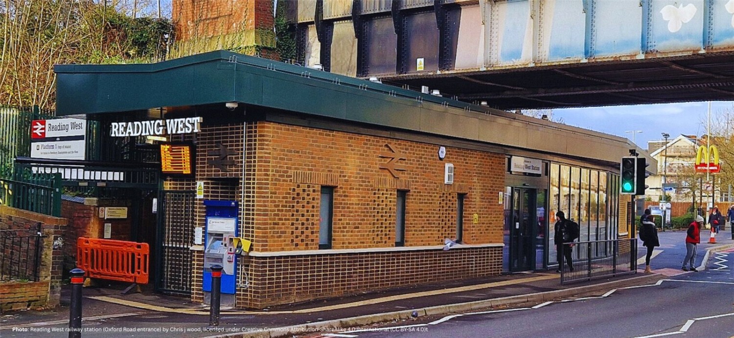 Grovelands Road, Reading, Berkshire