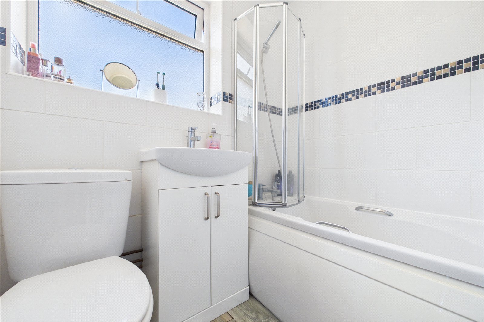 2 bedroom Flat for sale in Tilehurst, Reading, Berkshire