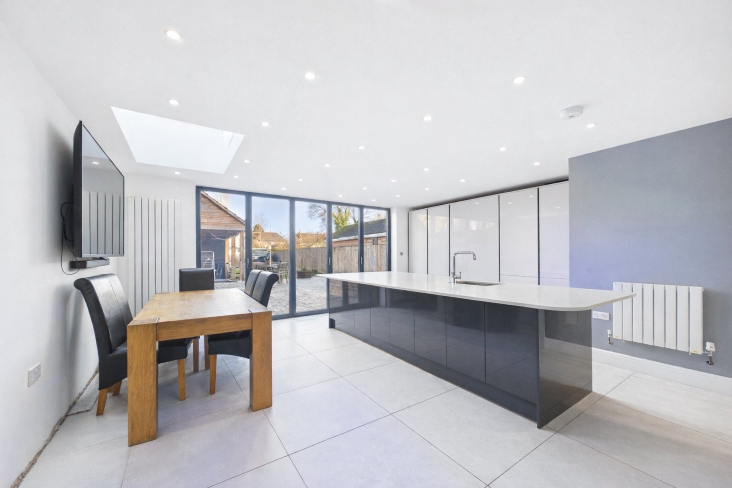 Tilehurst, Reading, Berkshire