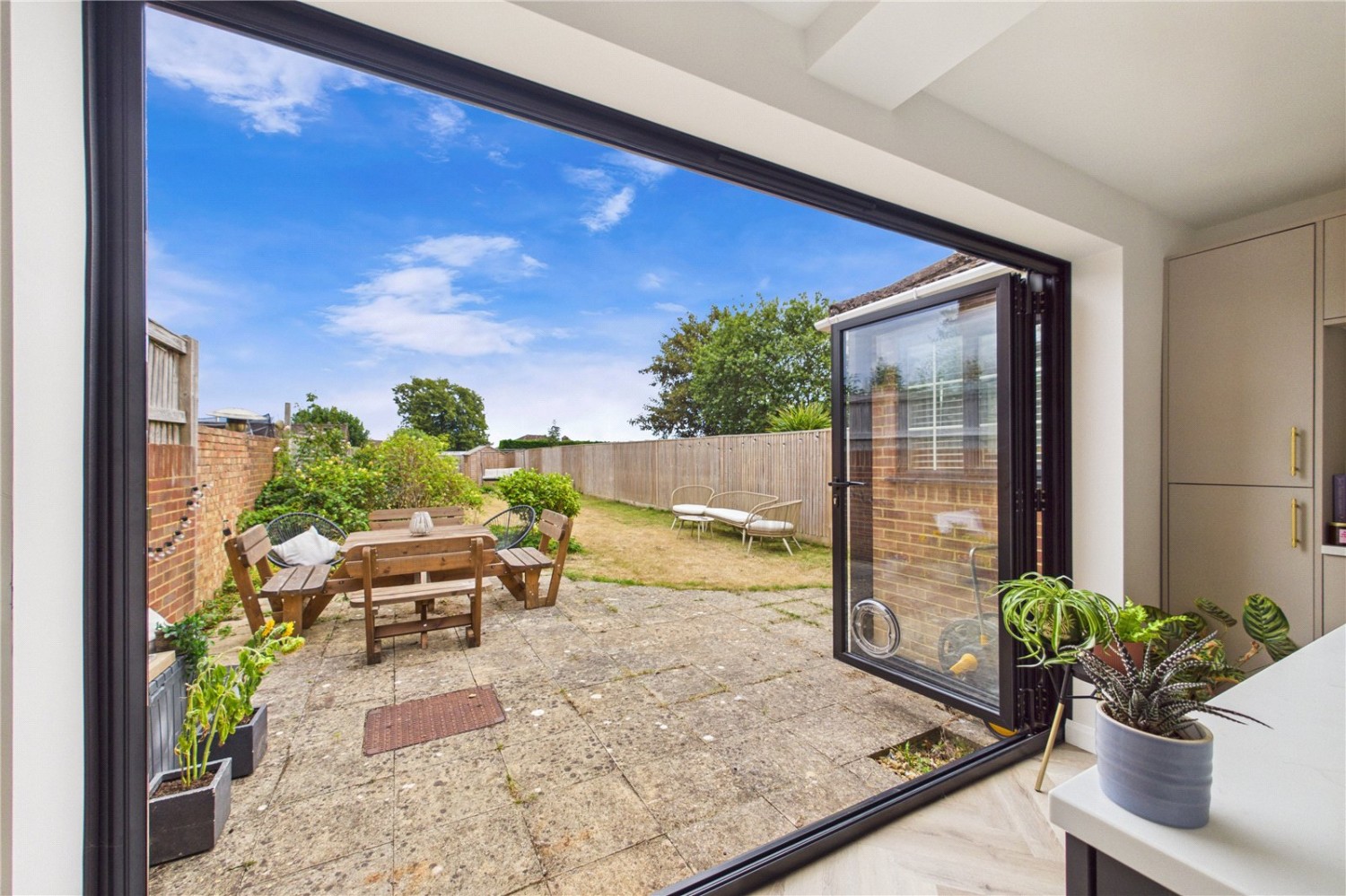 Tilehurst, Reading, Berkshire