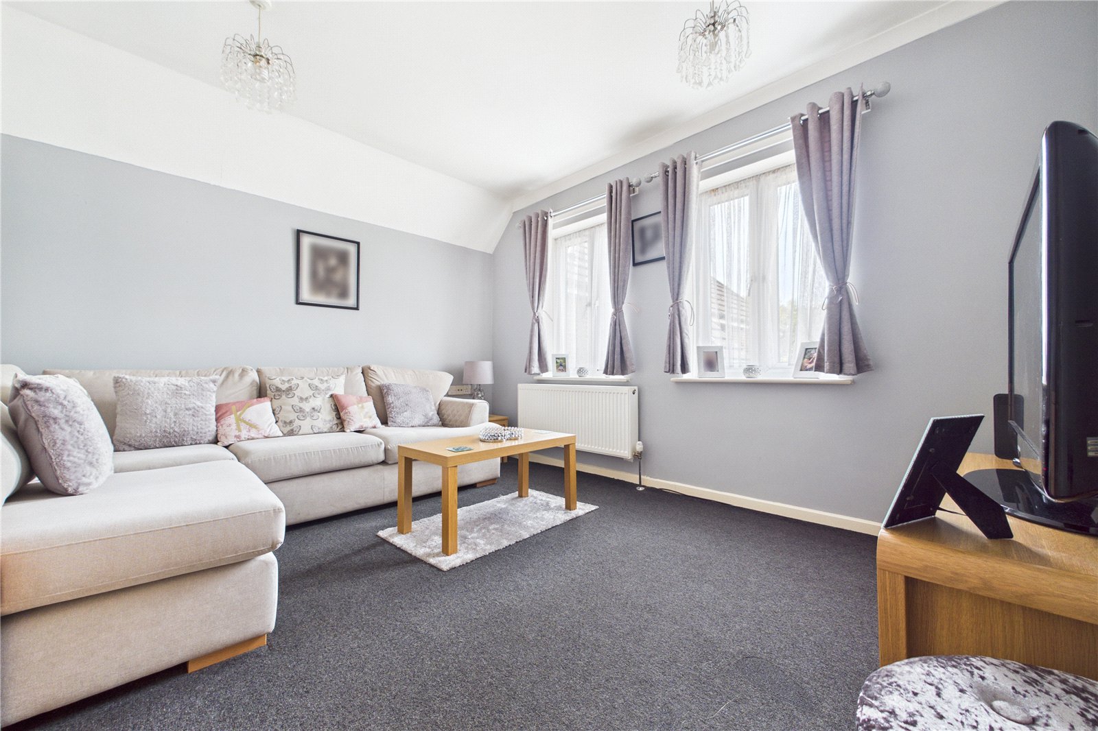 2 bedroom Flat for sale in Tilehurst, Reading, Berkshire