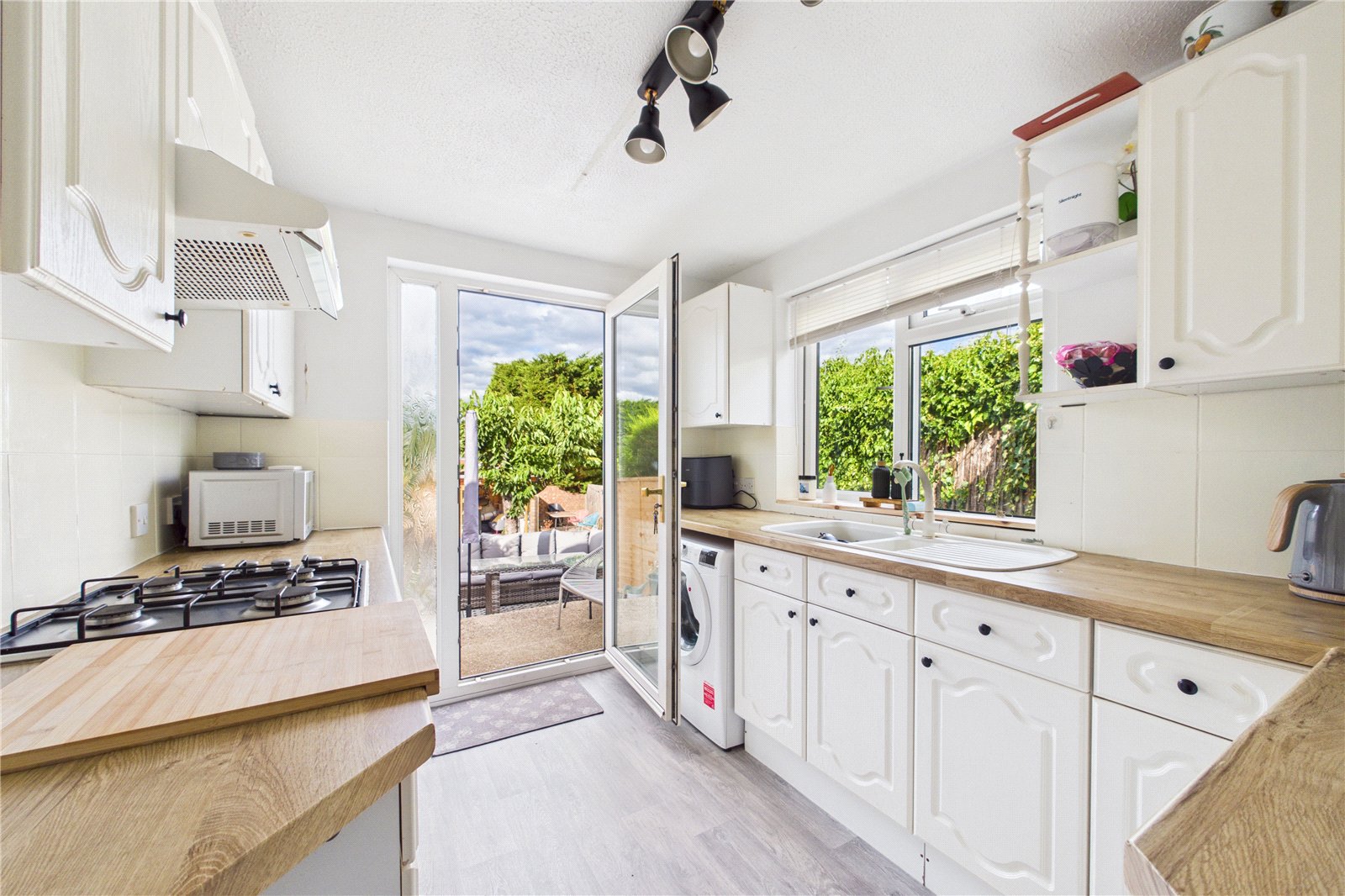 2 bedroom House for sale in Tilehurst, Reading, Berkshire
