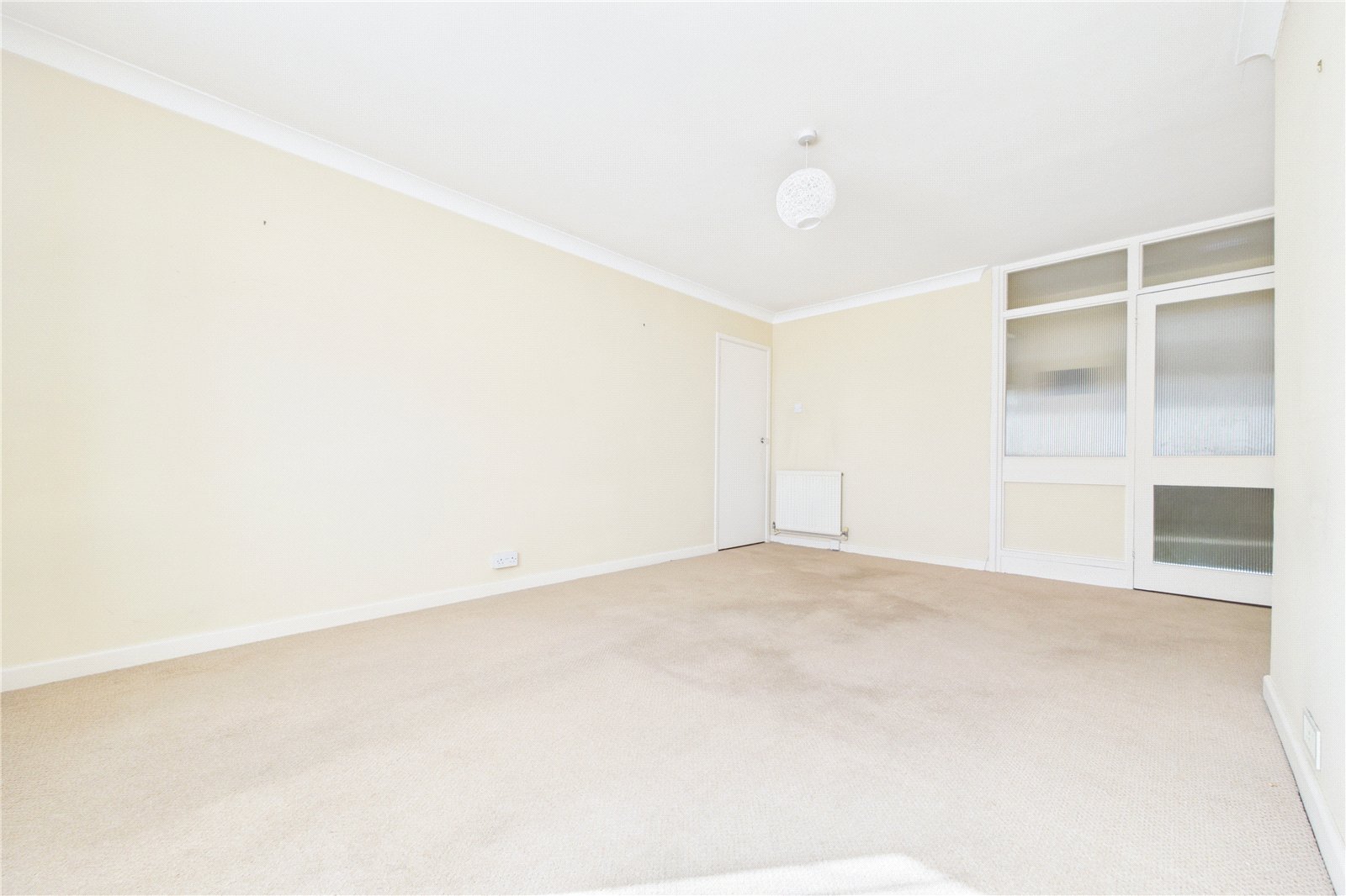 2 bedroom Flat for sale in Tilehurst, Reading, Berkshire