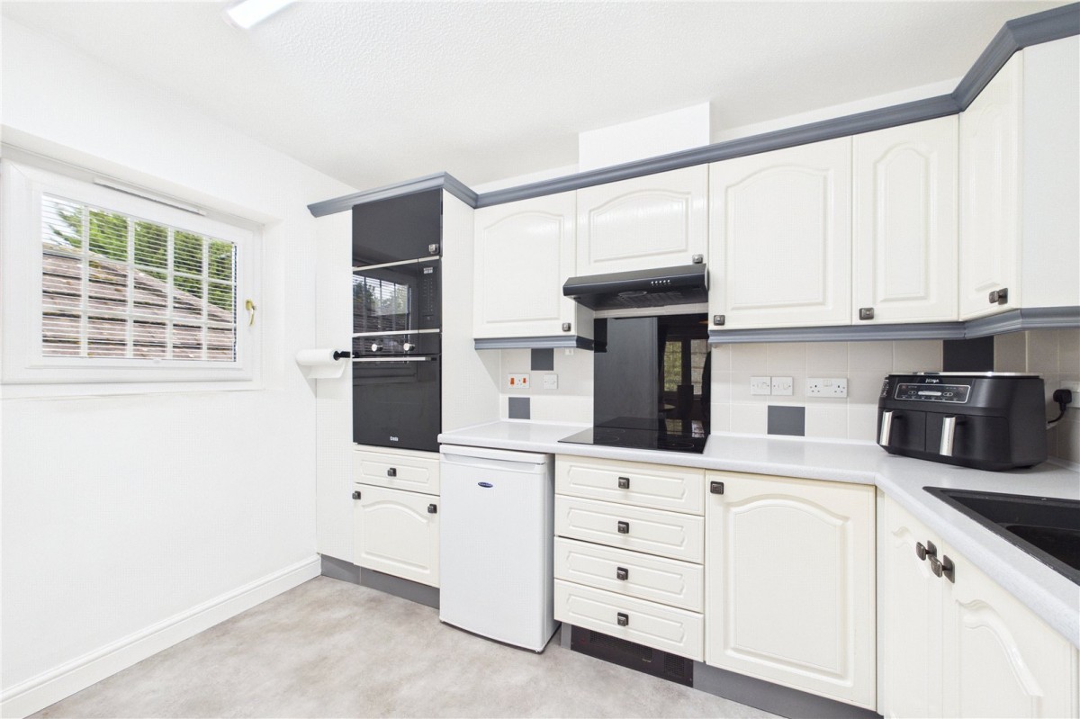 Park Lane, Tilehurst, Reading