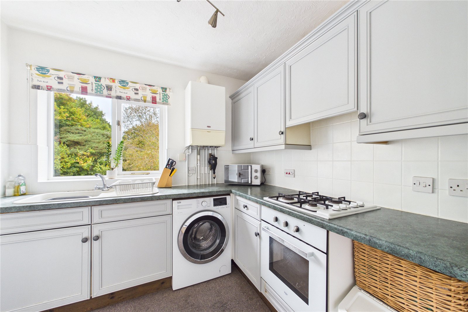 1 bedroom Flat for sale in Tilehurst, Reading, Berkshire