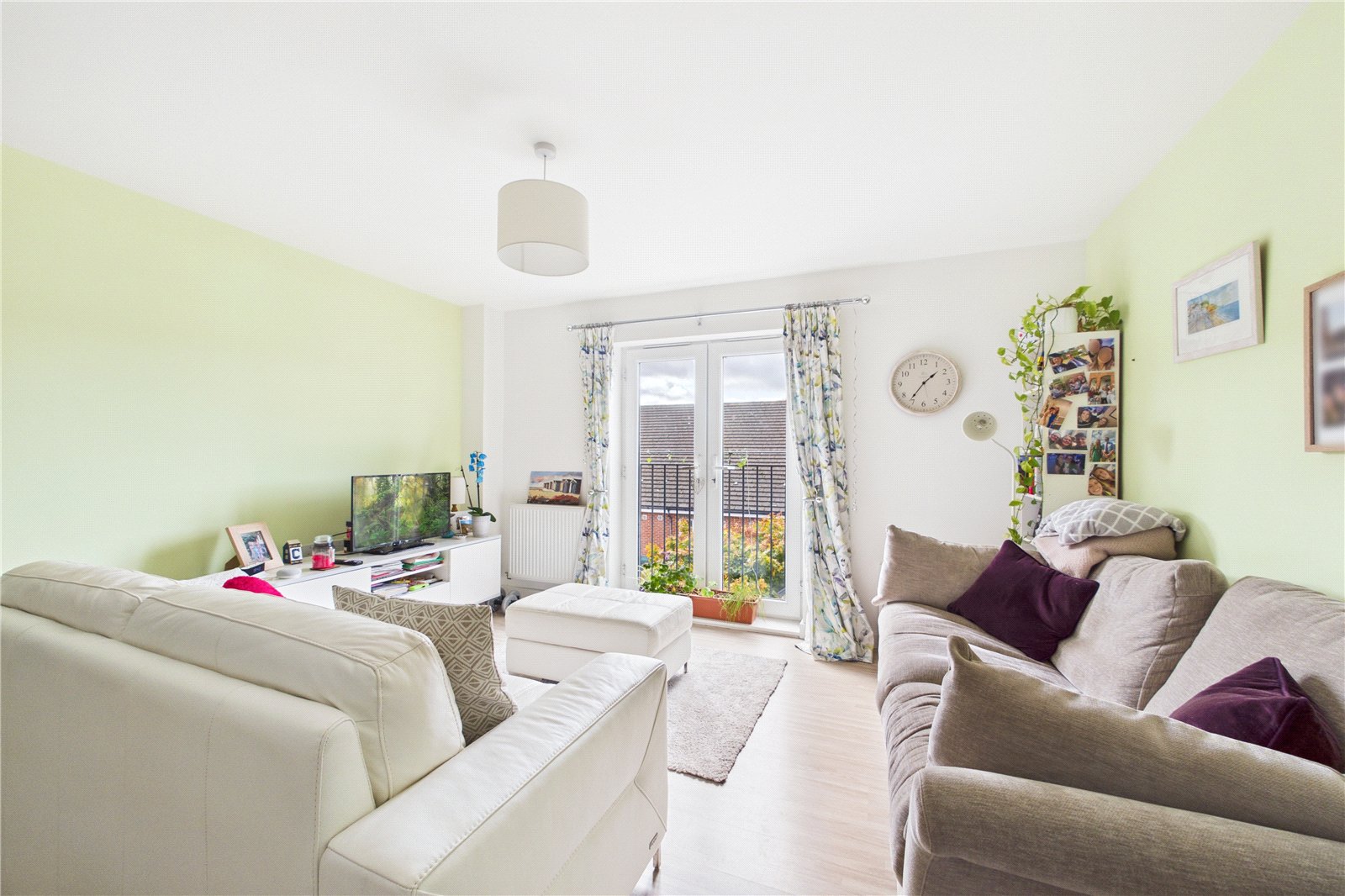 2 bedroom Flat for sale in Calcot, Reading, West Berkshire