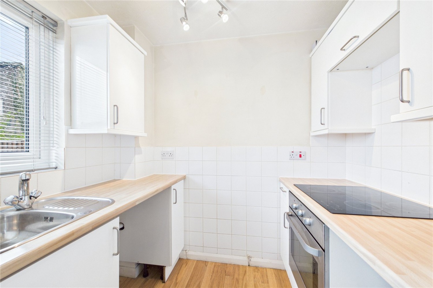 Calcot, Reading, Berkshire