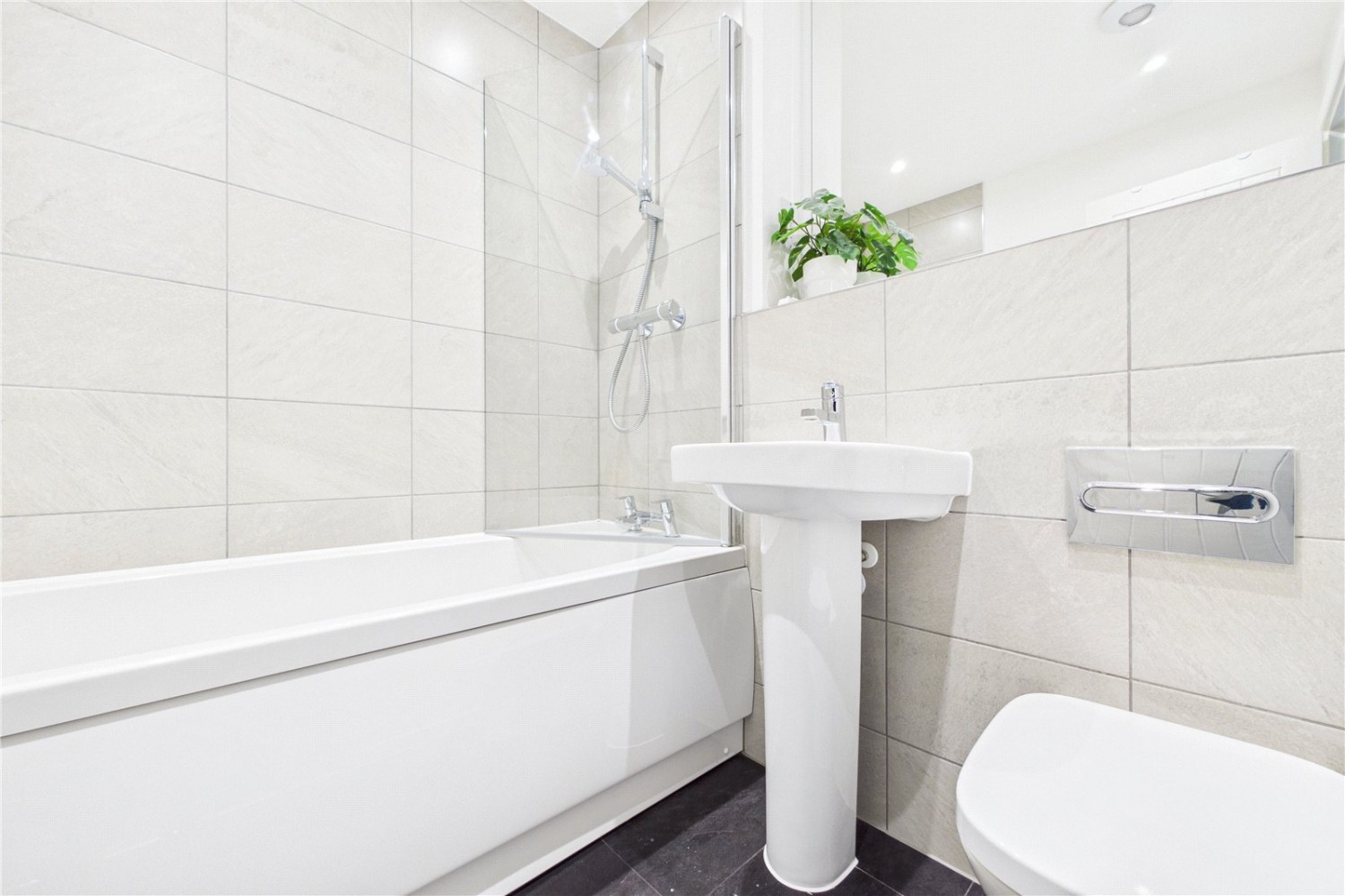 Calcot, Reading, Berkshire