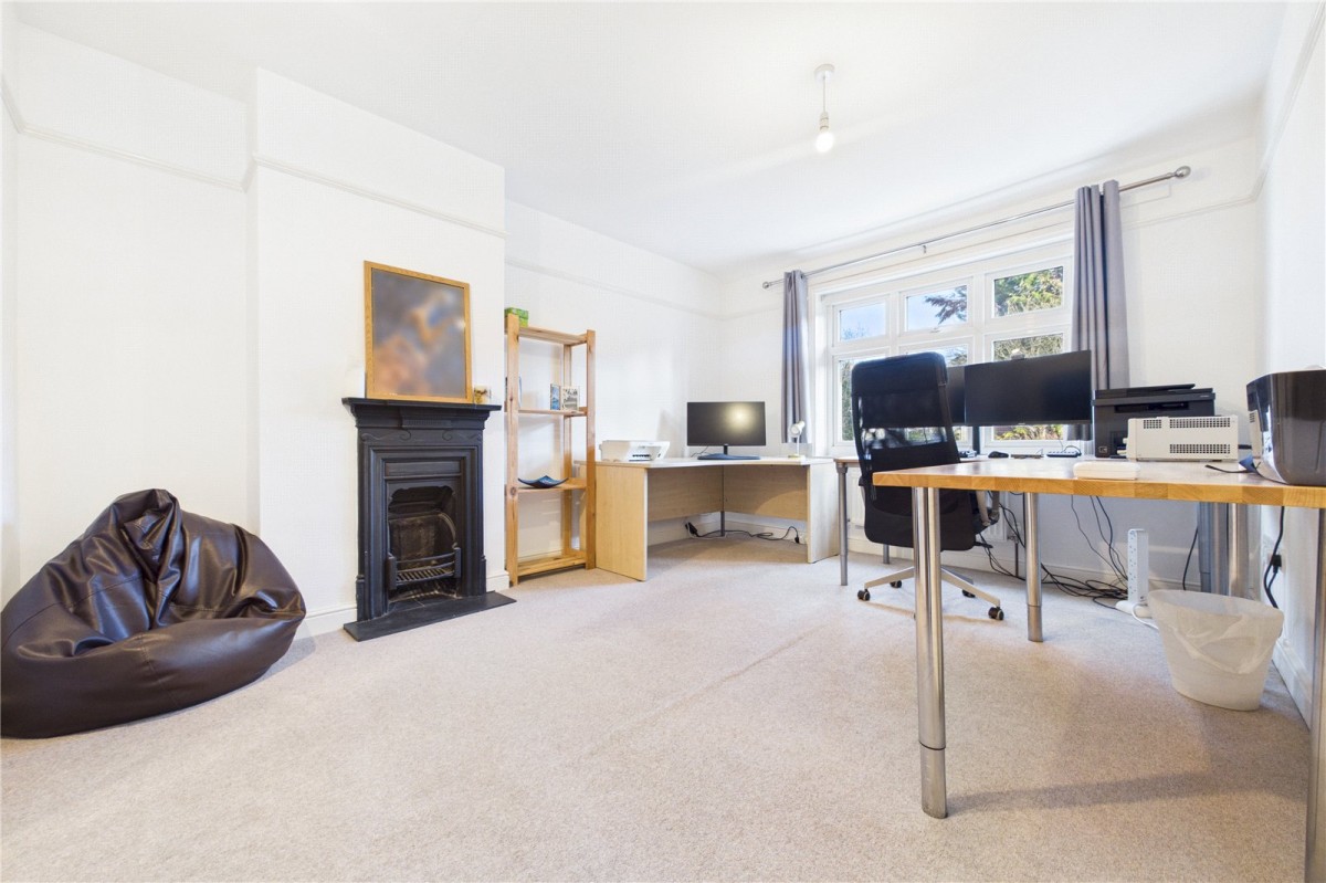 Tilehurst, Reading, Berkshire