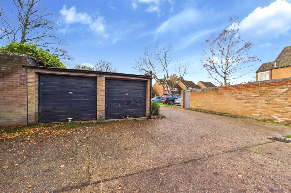 Calcot, Reading, Berkshire