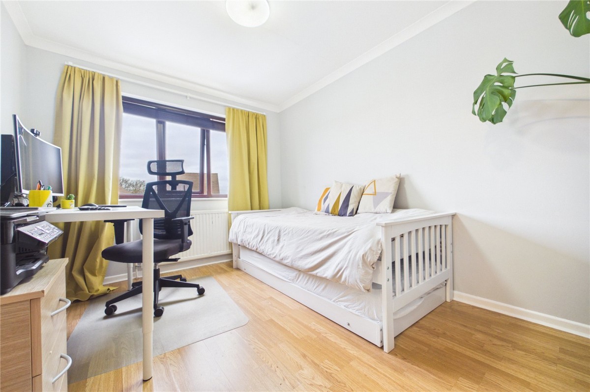 Calcot, Reading, Berkshire