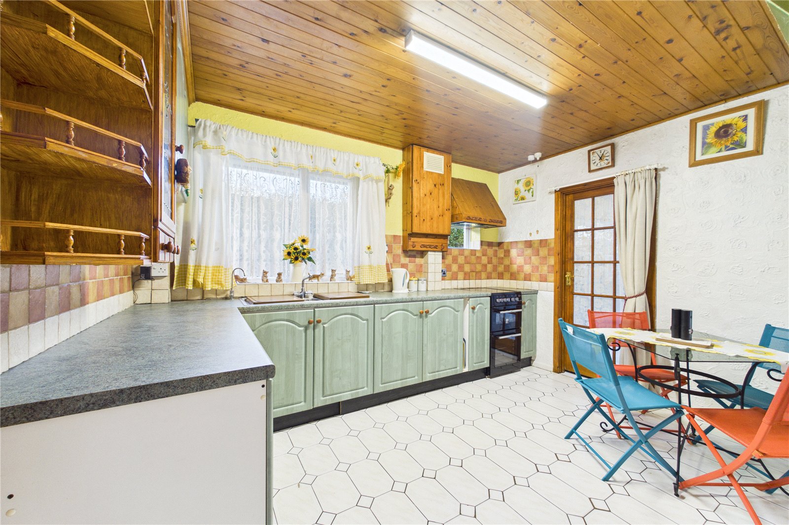 3 bedroom Bungalow for sale in Tilehurst, Reading, Berkshire