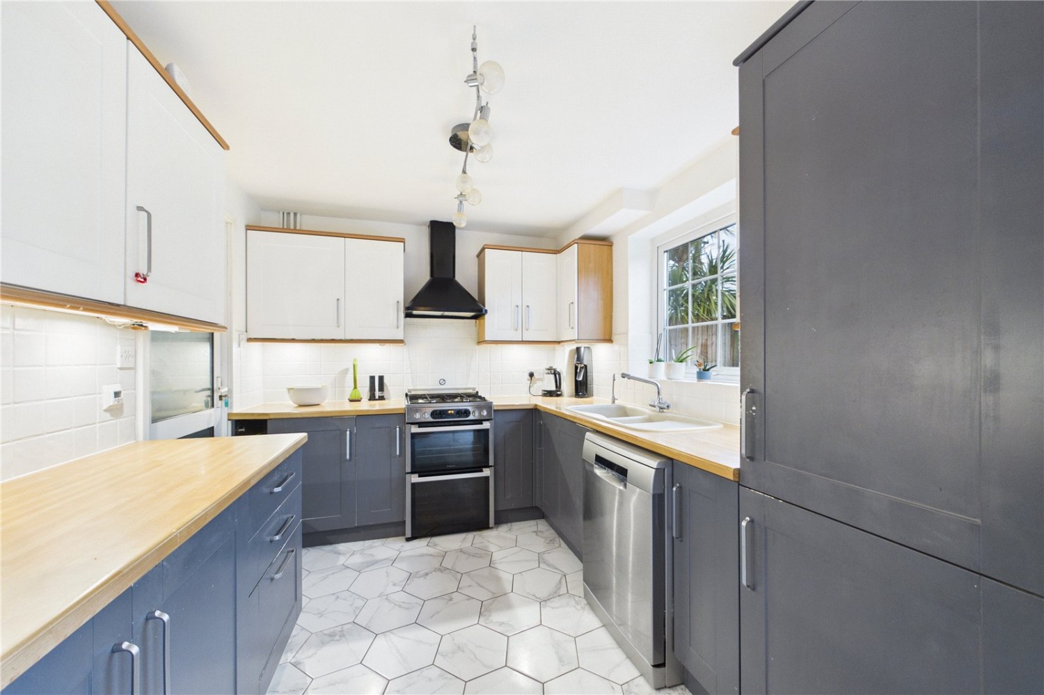 Tilehurst, Reading, Berkshire