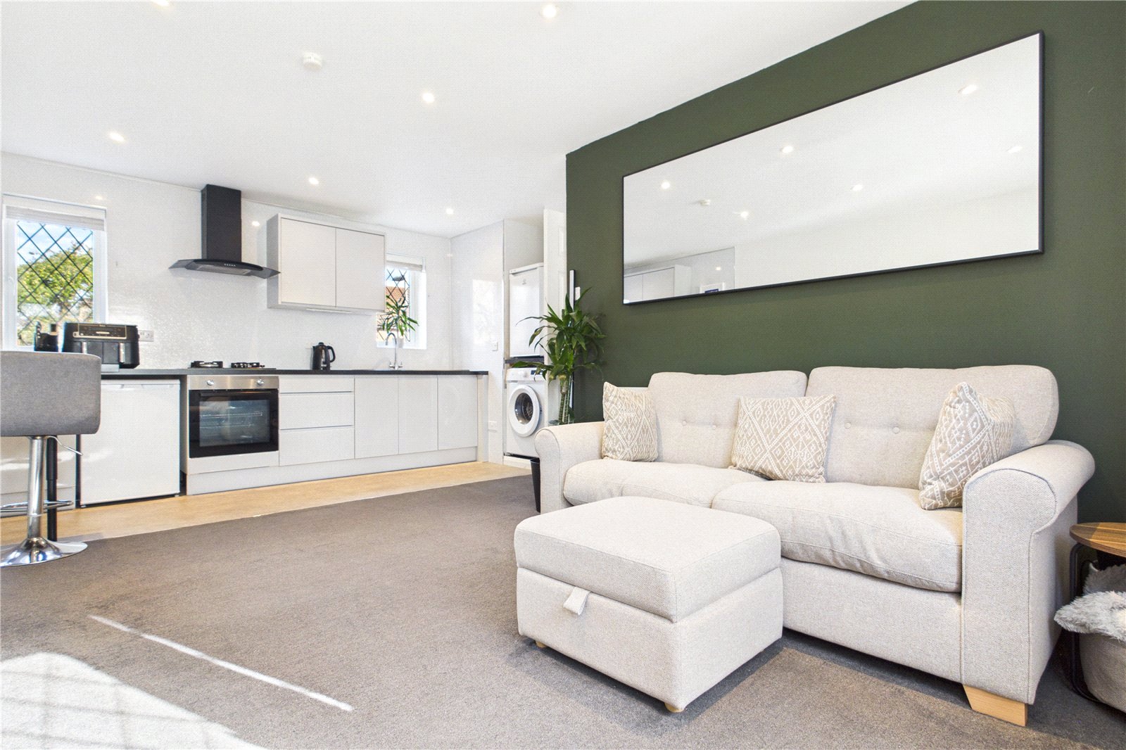 1 bedroom Flat for sale in Calcot, Reading, Berkshire