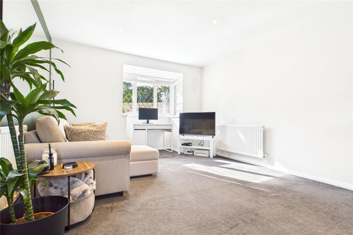 Calcot, Reading, Berkshire