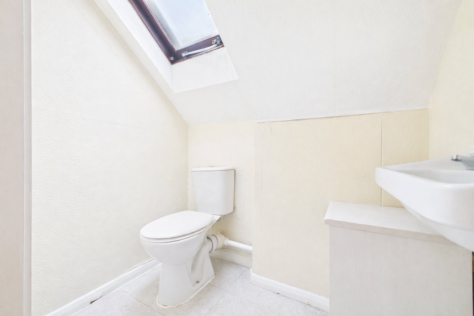 6 bedroom House for sale in Tilehurst, Reading, Berkshire