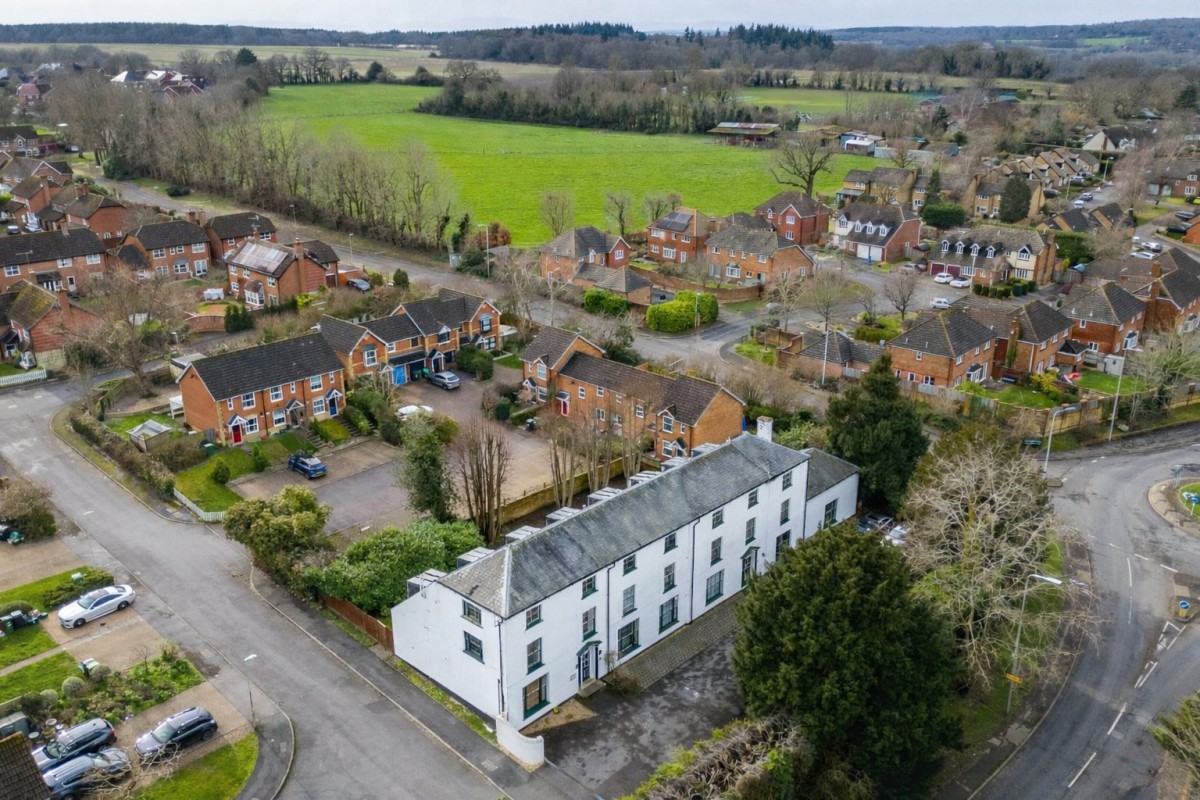 Purley on Thames, Reading, Berkshire