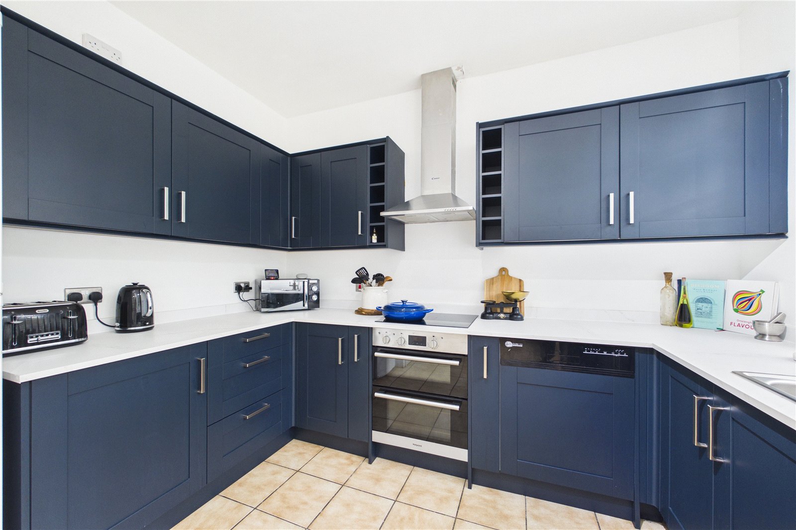 1 bedroom Flat for sale in Purley on Thames, Reading, Berkshire