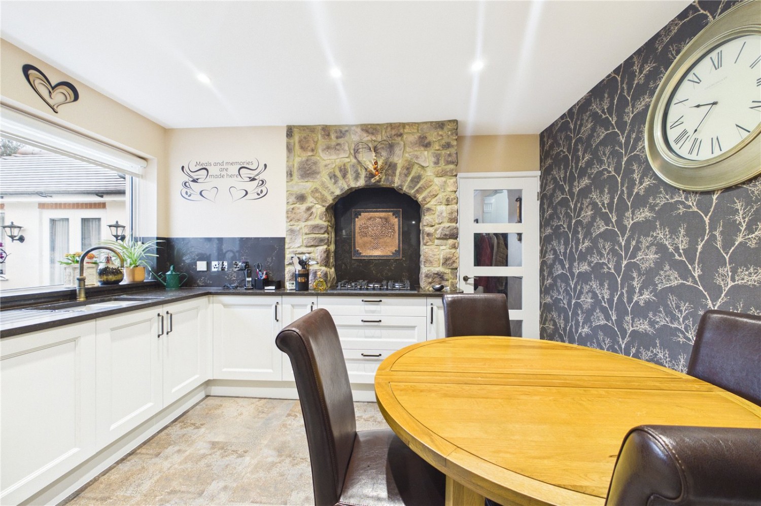 Tilehurst, Reading, Berkshire