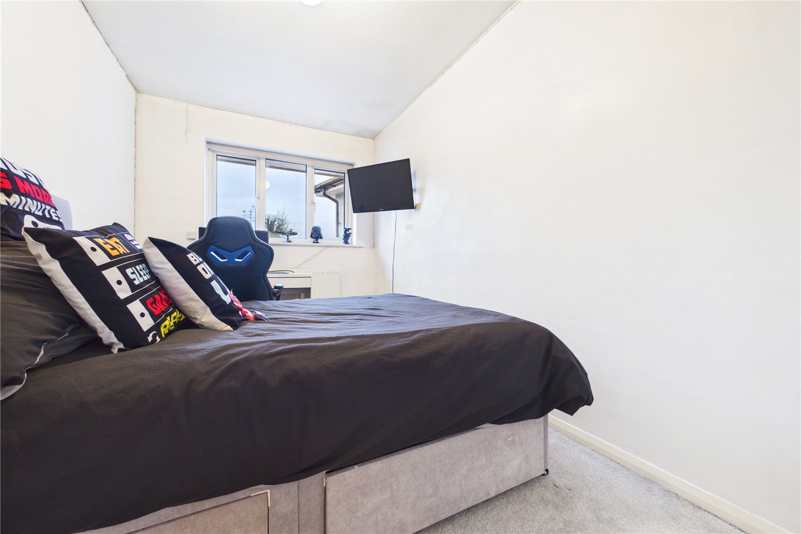 4 bedroom House for sale in Reading, Berkshire