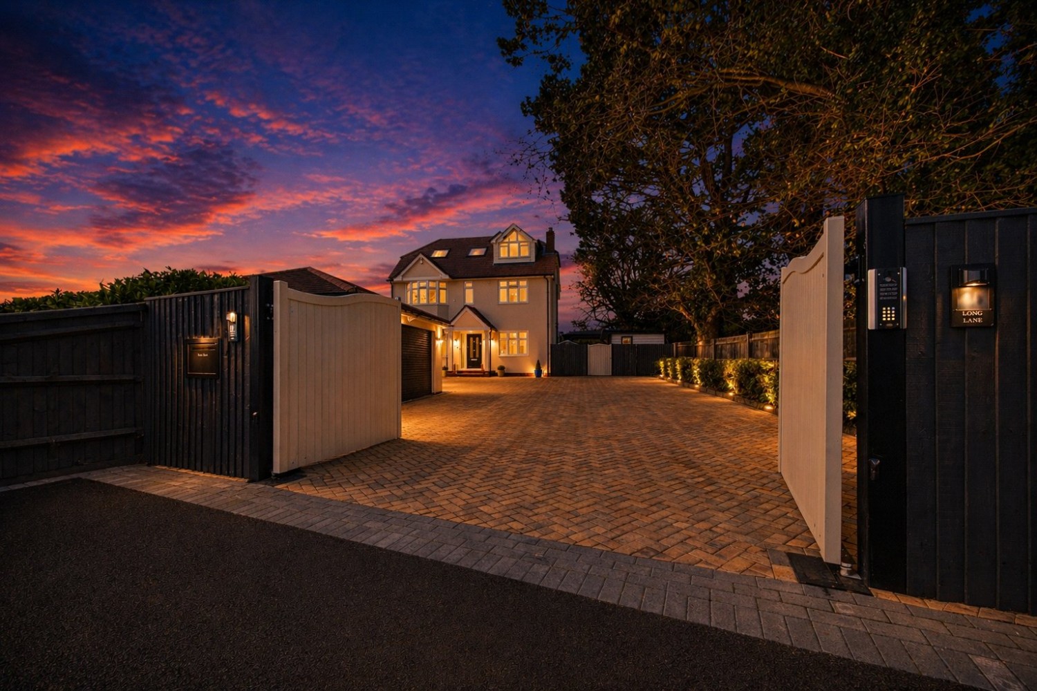 Tilehurst, Reading, Berkshire
