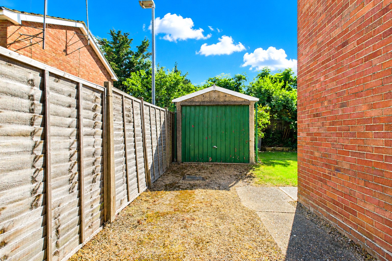 3 bedroom House for sale in Tilehurst, Reading, Berkshire